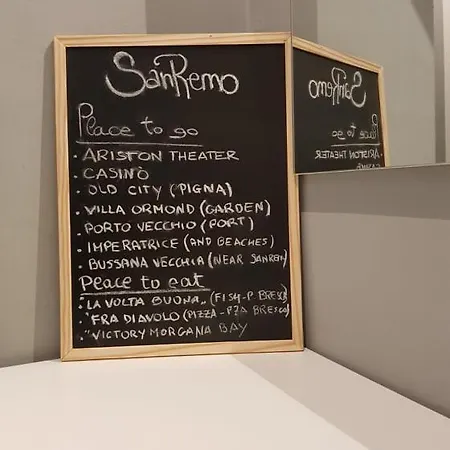 アパート Trilocale Piazza Colombo *