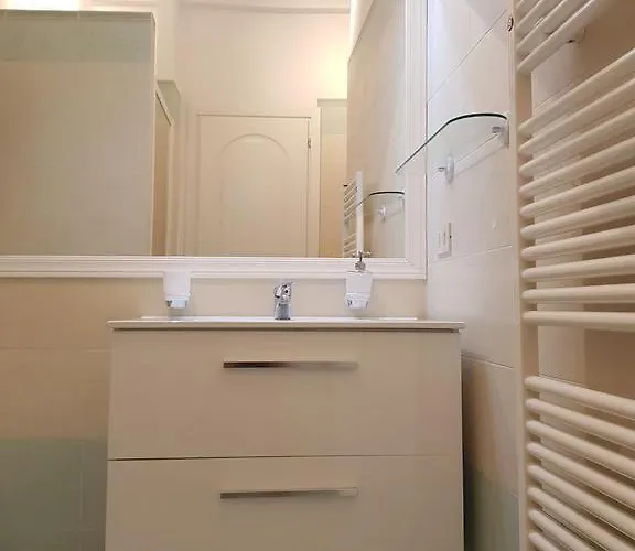 Trilocale Piazza Colombo San Remo