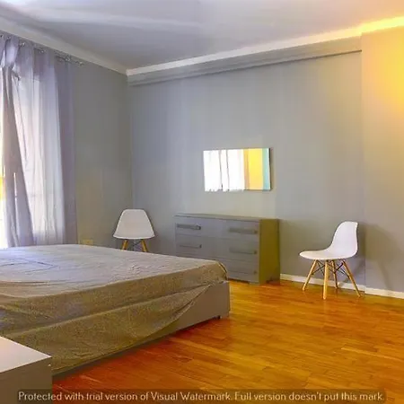 Trilocale Piazza Colombo