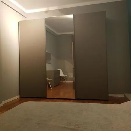 Apartment Trilocale Piazza Colombo