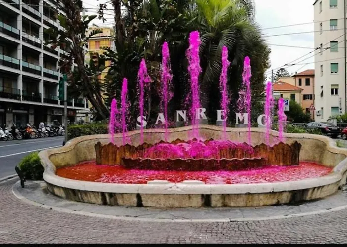 Trilocale Piazza Colombo Διαμέρισμα